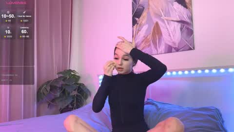 Veronica online show from 12-20-25, 10:55