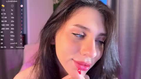 Snapshot of lunawho chatting on 03-08-26, 03:54 Luna online show from 03-08-26, 03:54