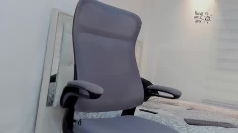 Lunay online show from 02-24-26, 11:14