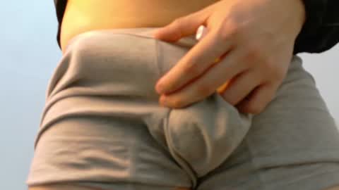 Snapshot of lunaydream chatting on 06-27-26, 12:22 lunaydream online show from 06-27-26, 12:22