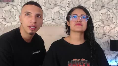 Luna and Kian online show from 04-25-26, 03:31