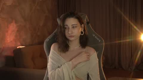 Amelia online show from 04-11-26, 07:07