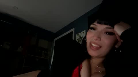 Lupita online show from 02-27-25, 04:20