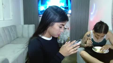 Lupita online show from 04-25-26, 07:44