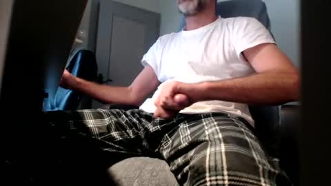 Snapshot of lure4beef chatting on 12-07-24, 10:45 lure4beef online show from 12-07-24, 10:45