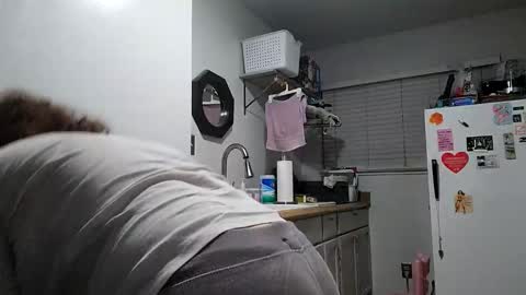 Snapshot of lusciouslibra82 chatting on 11-18-25, 03:45 .Clarissa. Follow me on Instagram miss buns online show from 11-18-25, 03:45