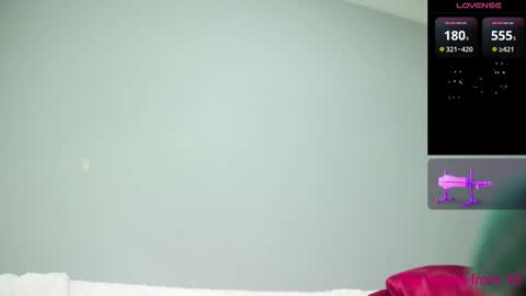 Snapshot of lusciouslipsxx chatting on 01-05-25, 09:59 lusciouslipsxx online show from 01-05-25, 09:59