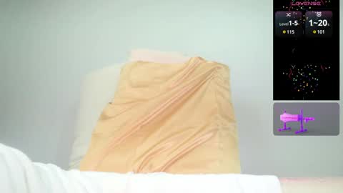 Snapshot of lusciouslipsxx chatting on 01-31-25, 10:20 lusciouslipsxx online show from 01-31-25, 10:20