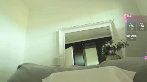 lusciouslipsxx online show from 02-22-26, 07:29