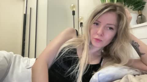 lusiluv online show from 04-14-26, 09:10