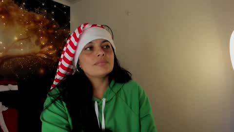 Snapshot of lust_mom chatting on 12-21-24, 03:42 Angela 3 online show from 12-21-24, 03:42