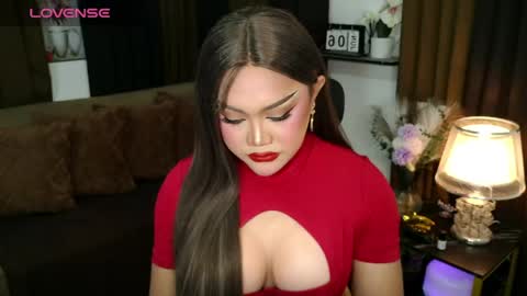 Snapshot of lustful_sasha chatting on 06-07-26, 09:40 Sasha online show from 06-07-26, 09:40