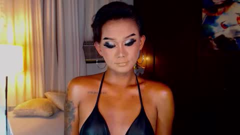 Snapshot of lustfulltrans chatting on 05-05-26, 03:09 AdriannaFowks online show from 05-05-26, 03:09