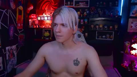 Snapshot of lustymatt chatting on 09-27-25, 11:54 lustymatt online show from 09-27-25, 11:54