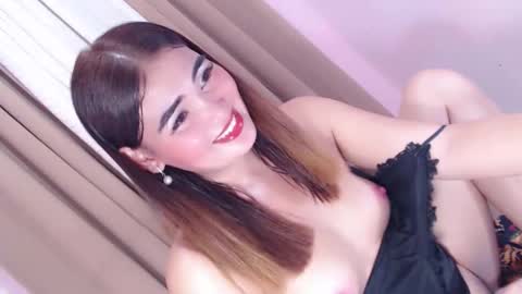 lustyseraphina online show from 11-20-25, 03:50