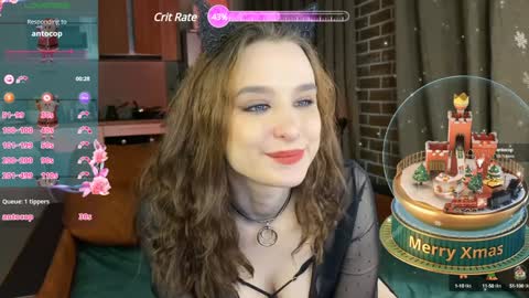 Luy online show from 12-14-24, 09:24