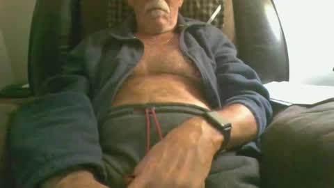 luv269er online show from 12-17-24, 02:33