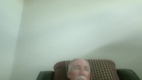luv269er online show from 05-06-26, 08:58