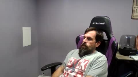 Snapshot of luv2likslit611455 chatting on 10-29-25, 08:16 Luv2likslit online show from 10-29-25, 08:16