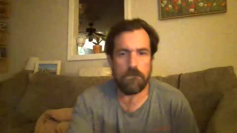 Snapshot of luv2likslit611455 chatting on 05-21-26, 04:30 Luv2likslit online show from 05-21-26, 04:30