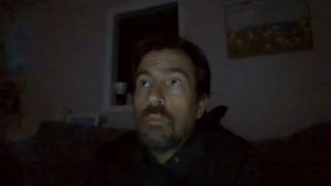 Snapshot of luv2likslit611455 chatting on 06-08-26, 08:37 Luv2likslit online show from 06-08-26, 08:37