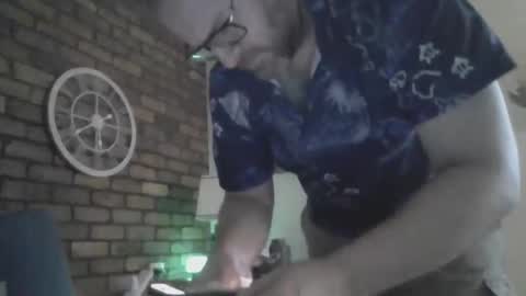 Snapshot of luvbignaturalz chatting on 11-04-25, 07:40 Captain Motorboa7 online show from 11-04-25, 07:40