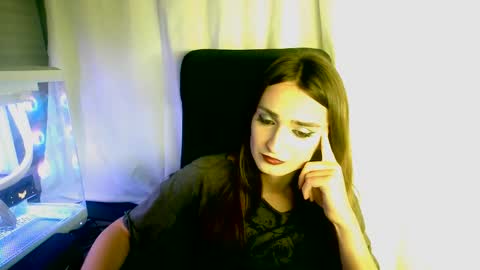 Lizzie online show from 03-31-26, 07:58