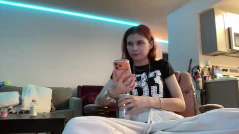 luvkoko online show from 04-24-26, 05:21