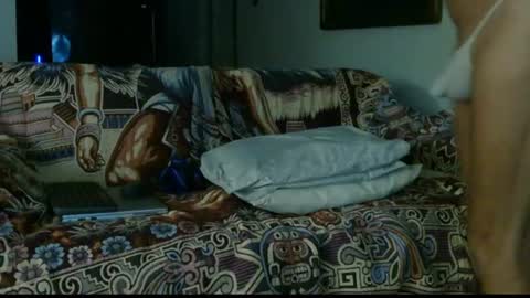 Snapshot of luvthecam2 chatting on 07-07-26, 07:23 M Jordan online show from 07-07-26, 07:23