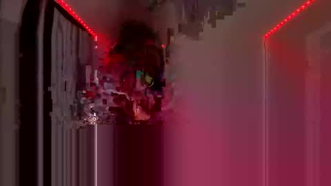 Snapshot of luvvlee chatting on 10-26-25, 10:32 luvvlee online show from 10-26-25, 10:32