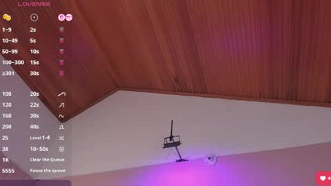 lux_bitchx online show from 04-02-26, 09:29