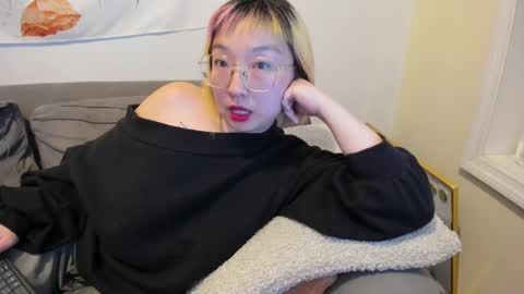 LuxGray online show from 01-18-25, 03:09