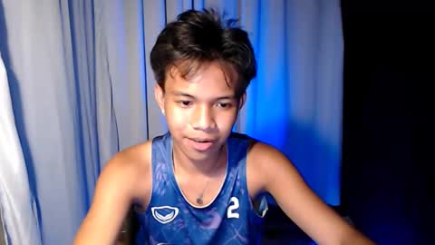 Snapshot of luxirfy_xx chatting on 04-29-26, 06:47 luxirfy online show from 04-29-26, 06:47