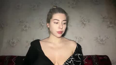 LuxSonyaStar online show from 02-02-26, 01:21