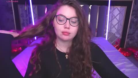 luxsopphia_ online show from 02-16-26, 08:27