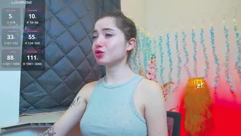 Snapshot of luxuryalma18 chatting on 03-12-26, 08:09 Alma online show from 03-12-26, 08:09