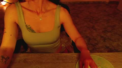 Liss online show from 04-26-26, 02:20