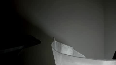 Lux online show from 04-18-26, 06:34