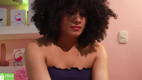 Snapshot of luz_celeste_ chatting on 10-22-25, 09:36 Luz online show from 10-22-25, 09:36