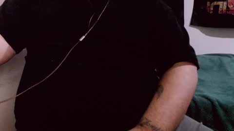 Snapshot of lvcifer_ chatting on 01-10-25, 08:29 ayoo online show from 01-10-25, 08:29