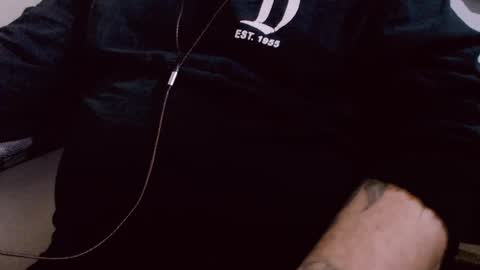 Snapshot of lvcifer_ chatting on 02-11-25, 12:05 ayoo online show from 02-11-25, 12:05