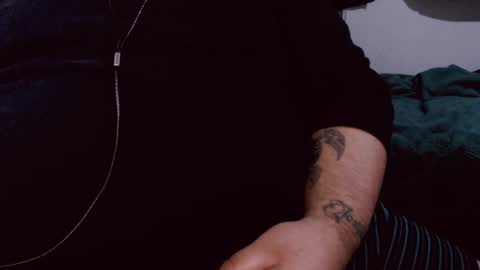 Snapshot of lvcifer_ chatting on 02-25-25, 08:47 ayoo online show from 02-25-25, 08:47