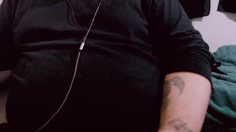 Snapshot of lvcifer_ chatting on 02-26-25, 09:21 ayoo online show from 02-26-25, 09:21