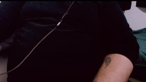 Snapshot of lvcifer_ chatting on 03-01-25, 11:17 ayoo online show from 03-01-25, 11:17