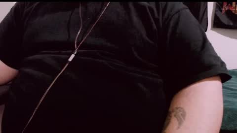 Snapshot of lvcifer_ chatting on 03-07-25, 08:02 ayoo online show from 03-07-25, 08:02