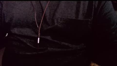 Snapshot of lvcifer_ chatting on 03-11-25, 11:01 ayoo online show from 03-11-25, 11:01