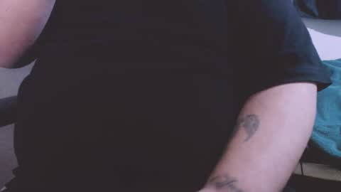 Snapshot of lvcifer_ chatting on 09-15-25, 05:18 ayoo online show from 09-15-25, 05:18