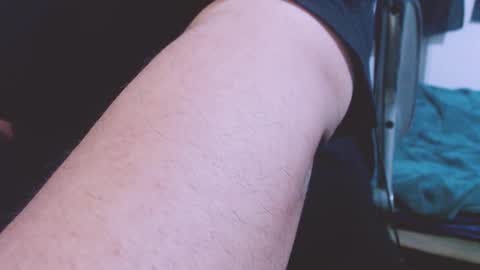 Snapshot of lvcifer_ chatting on 09-16-25, 08:10 ayoo online show from 09-16-25, 08:10