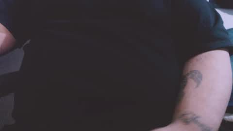 Snapshot of lvcifer_ chatting on 09-21-25, 10:17 ayoo online show from 09-21-25, 10:17