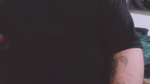 Snapshot of lvcifer_ chatting on 11-08-25, 09:31 ayoo online show from 11-08-25, 09:31